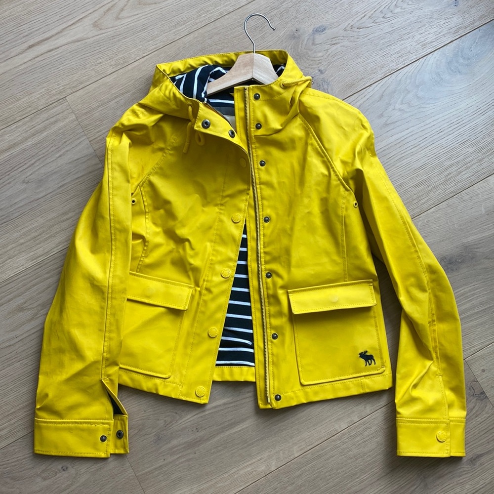 Abercrombie&Fitch rain jacket